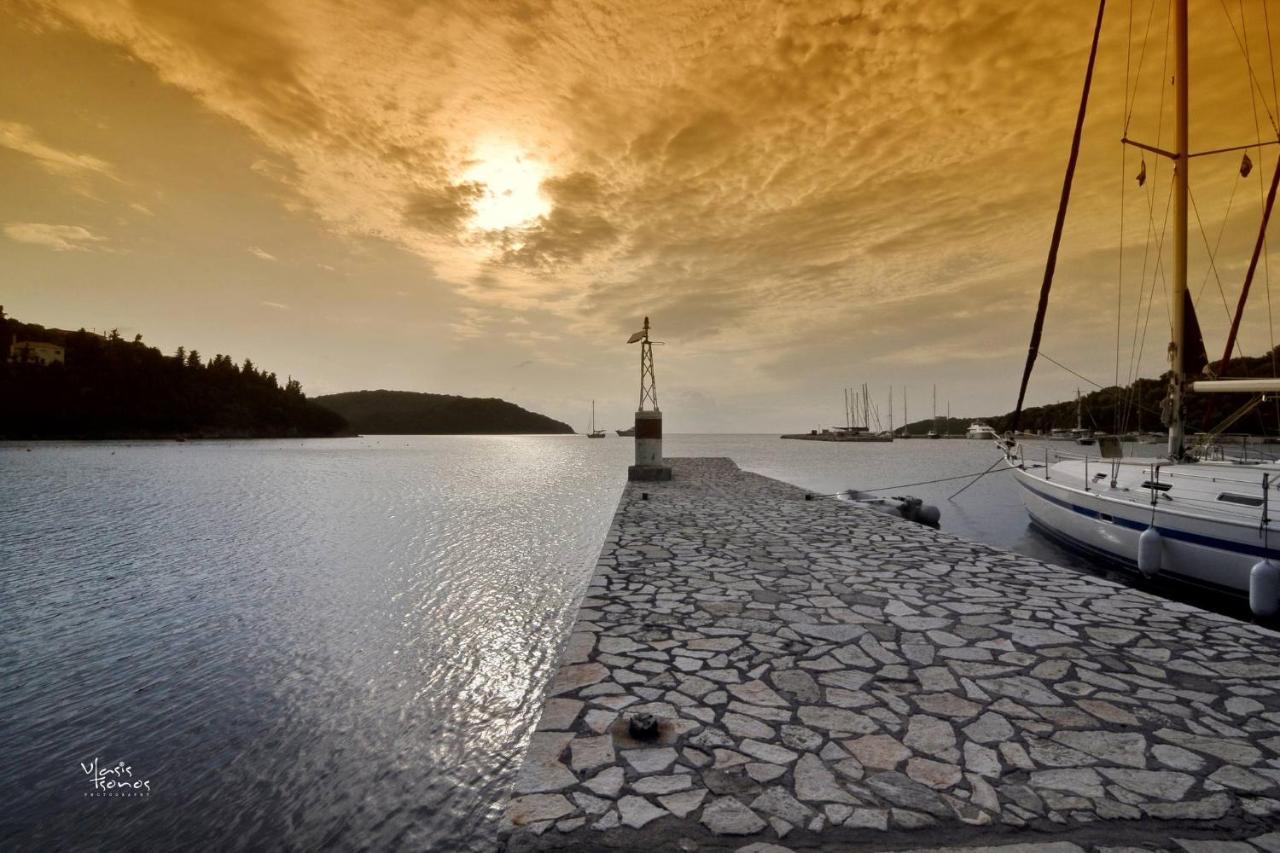 Sivota Sea View Maisonettes エクステリア 写真